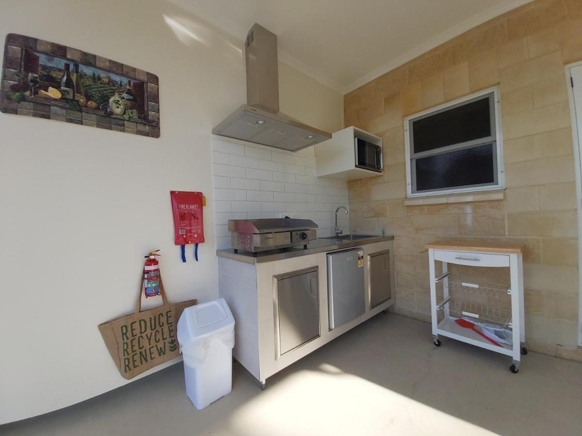 Accommodation Creek Cottages & Sundown View Suites Ballandean Εξωτερικό φωτογραφία